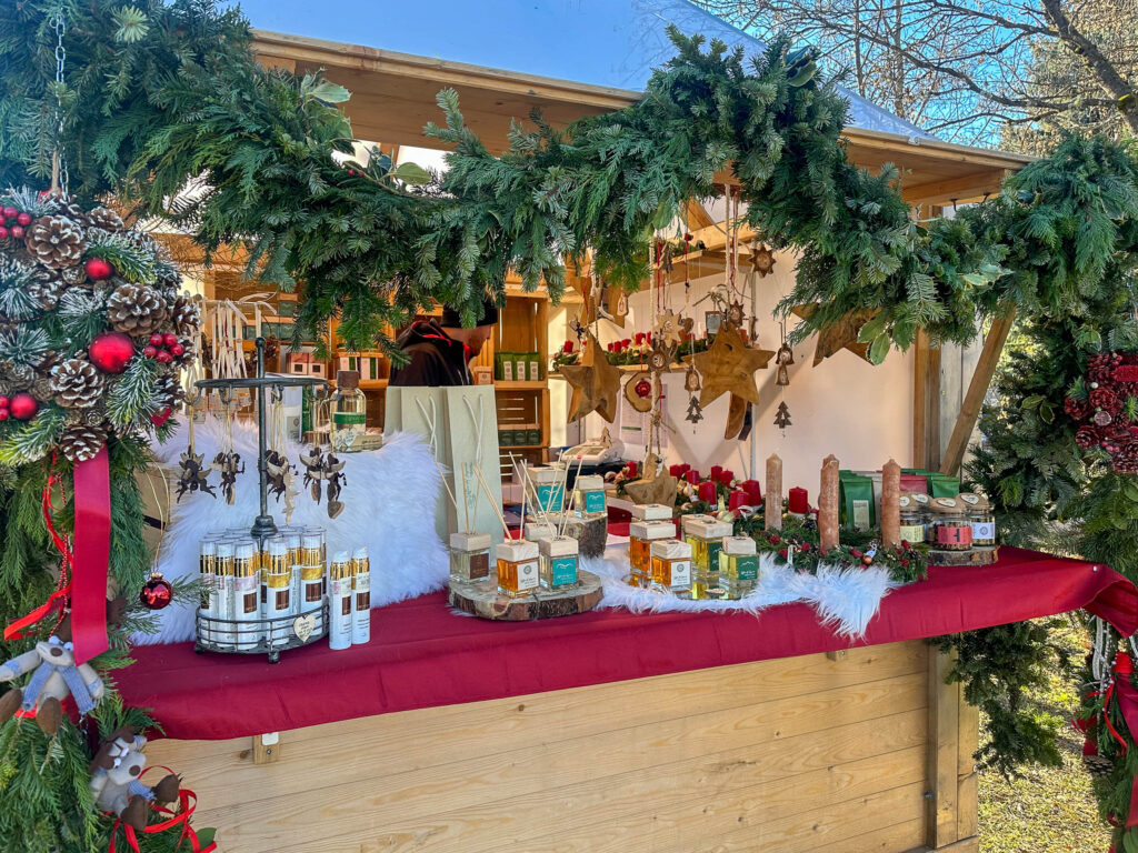 Mercatini di Natale a Bolzano, il Trenino del Renon e Pietralba con ANTICHE TERRE RANCH - immagine 4
